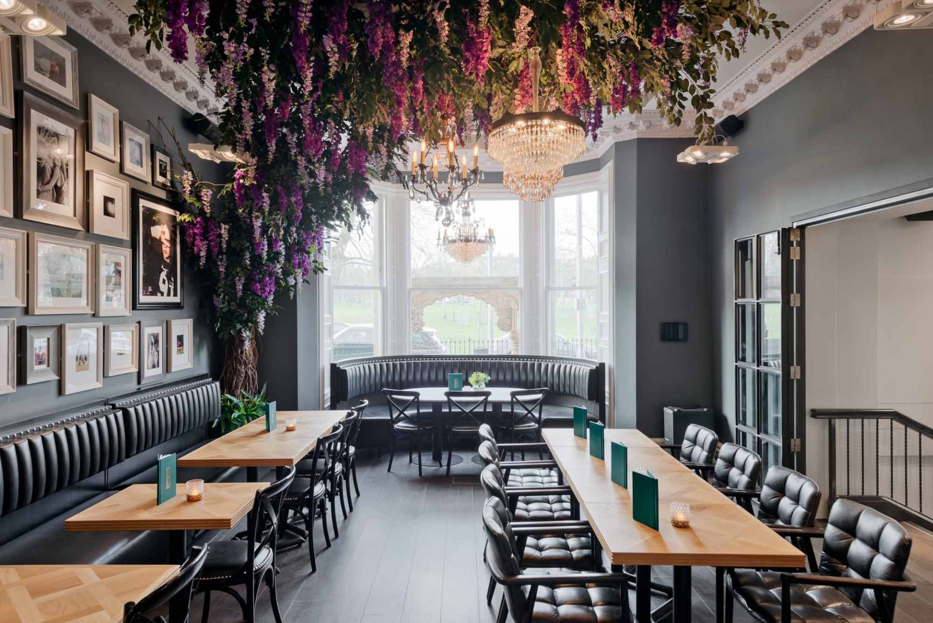 Black Ivy Edinburgh Clubroom