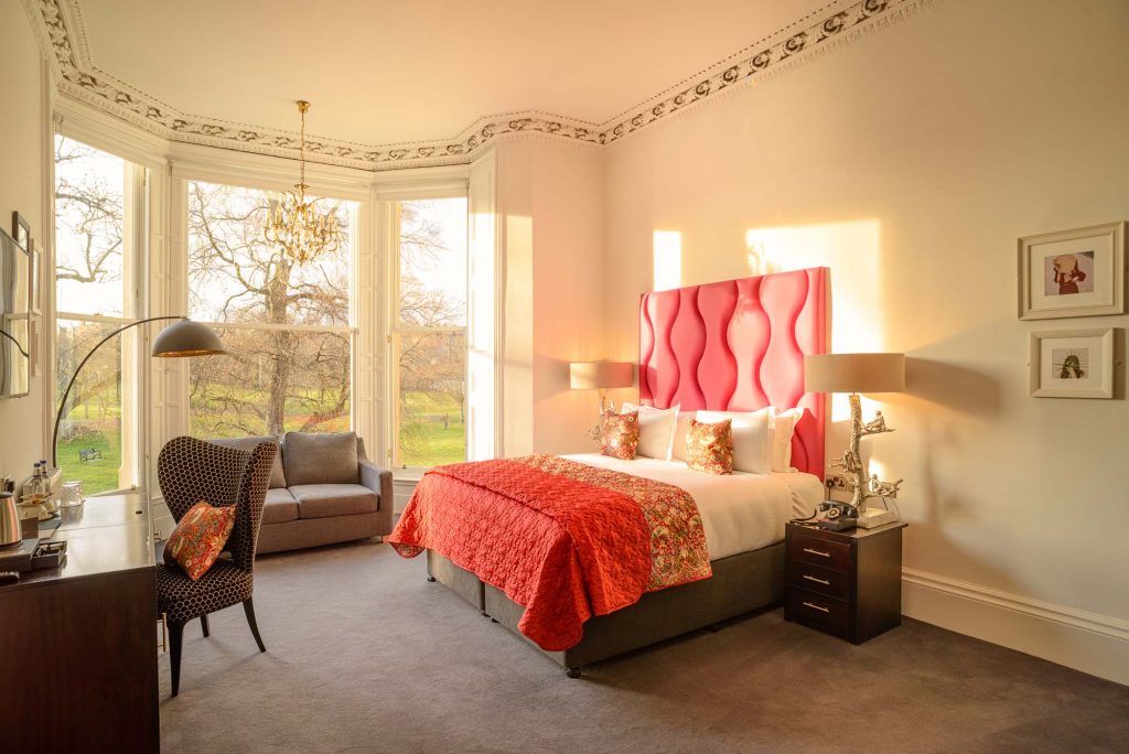 black ivy park view suite bedroom