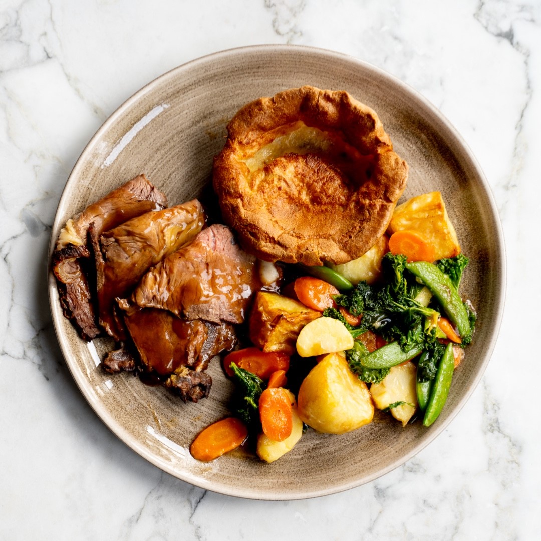 Delicious Sunday roast in Edinburgh
